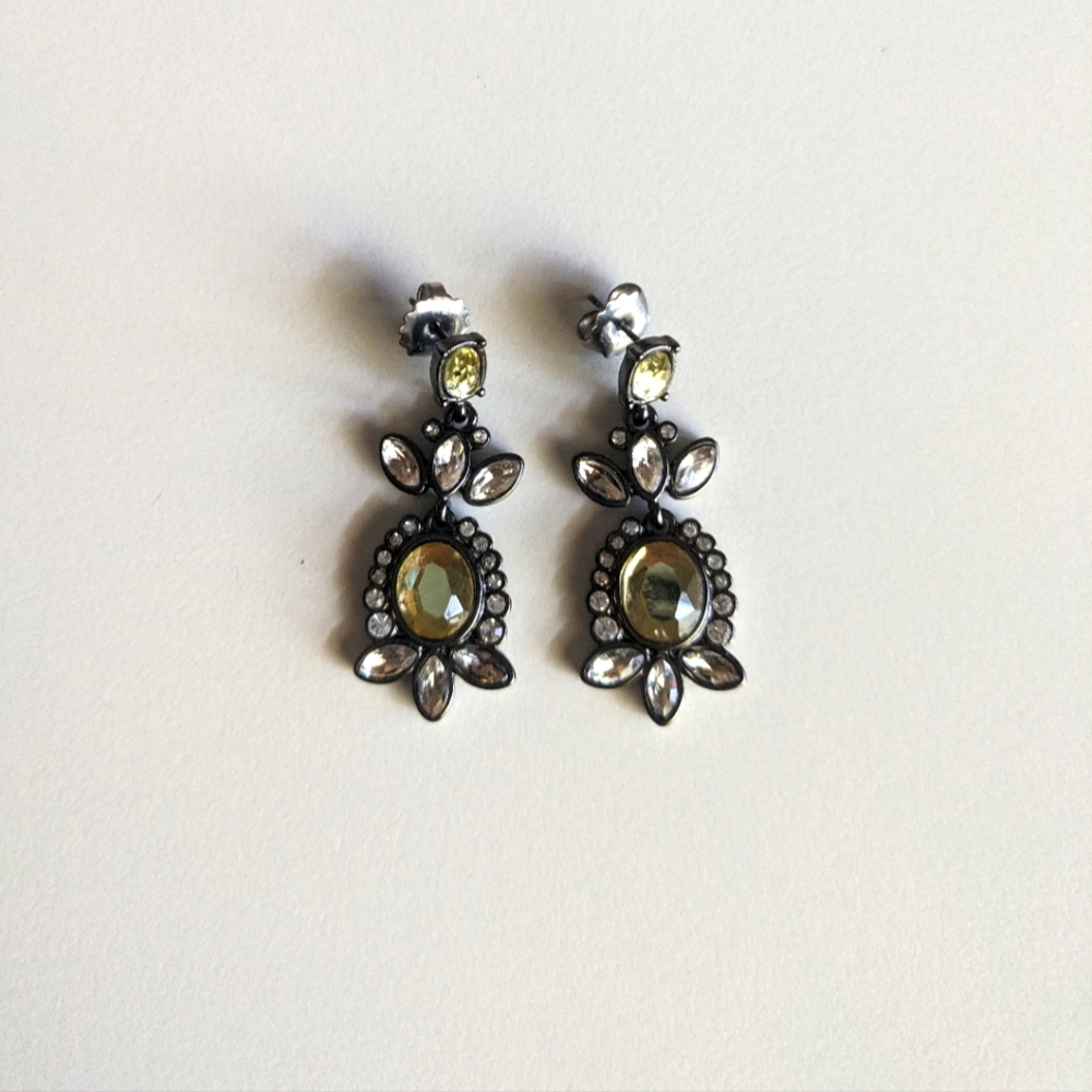 Lia Sophia "Black Swan" earrings Cut Crystals Resin